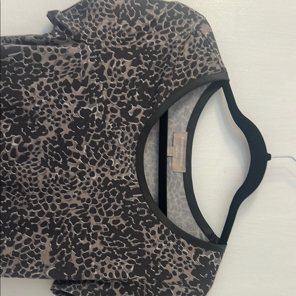 Banana Republic Luxe Touch Leopard Print Blouse